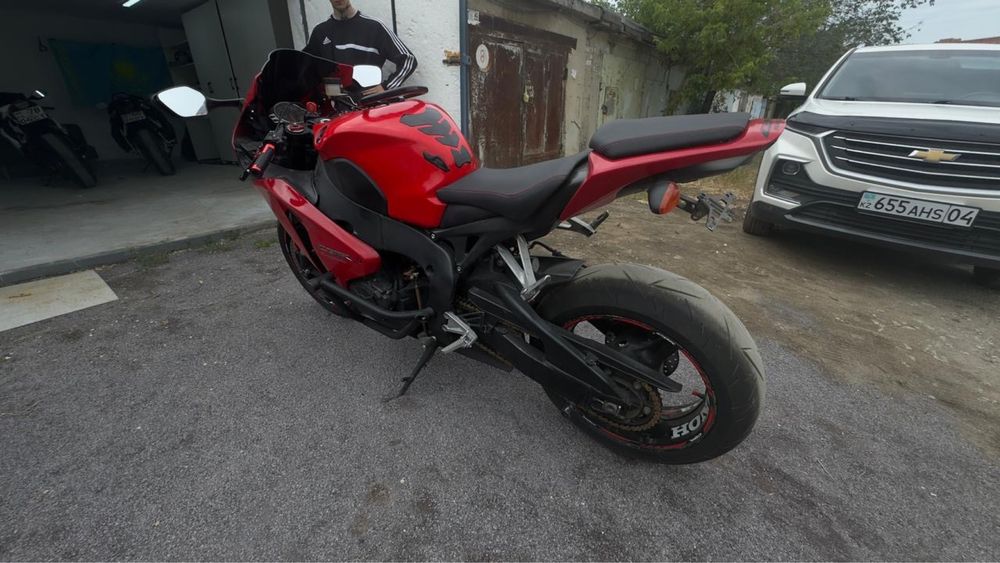Honda CBR 1000 RR/RA Fireblade, 2011 года