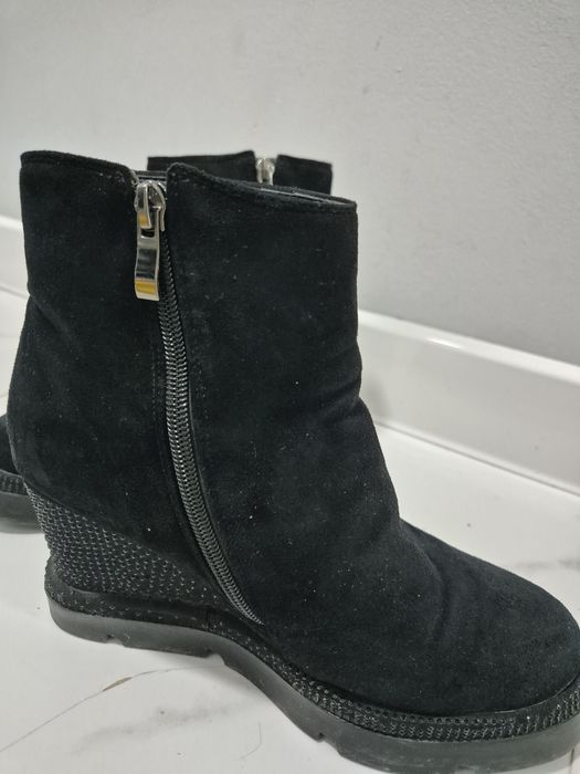 Продам сапожки замож