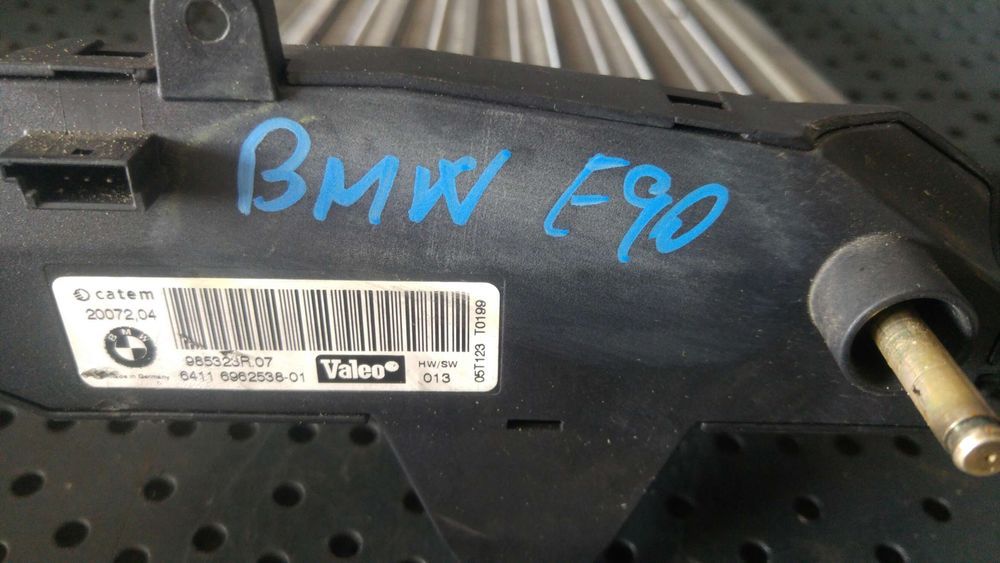 Rezistenta incalzire bord bmw seria 1 e81 e87 seria 3 e90 6411696253801 985323r07