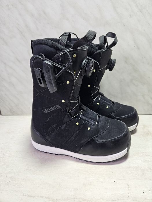 Boots 106 buti placa snowboard  Salomon Boa mărimea 37  ( 23,5  cm) .
