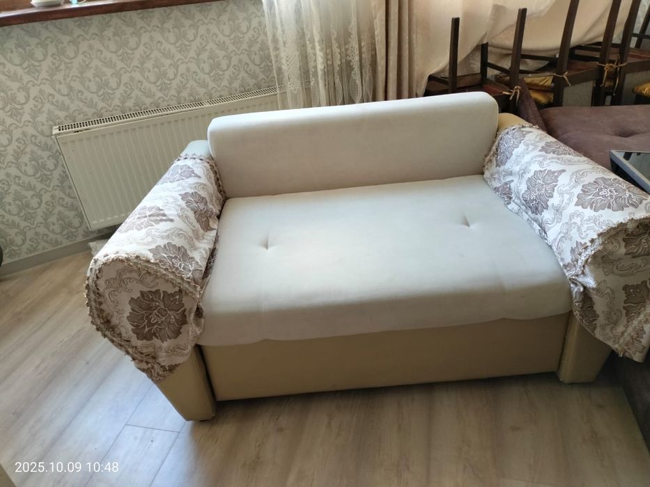 Продам мини диван-кровать