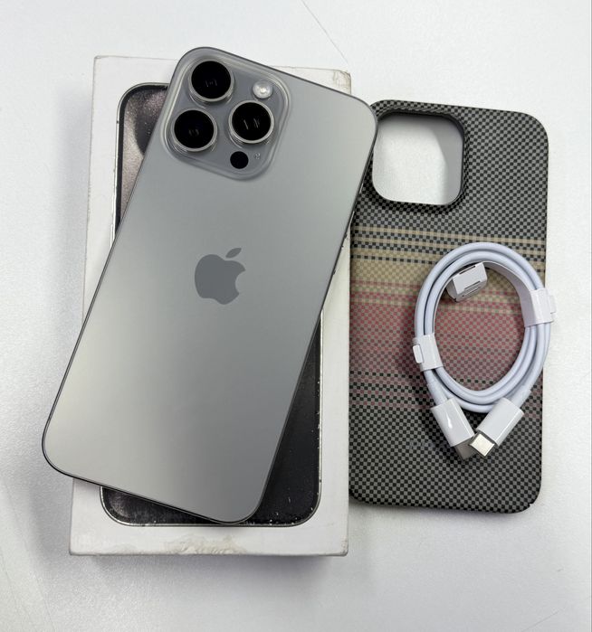 Продам Айфон 15 pro max 256GB