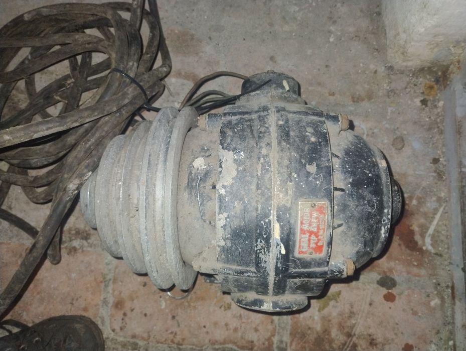 3 фазен шмергел електромотор 3 фазен