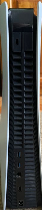 PlayStation 5 Disc Edition + 2 контролера + стойка/зарядна + слушалки