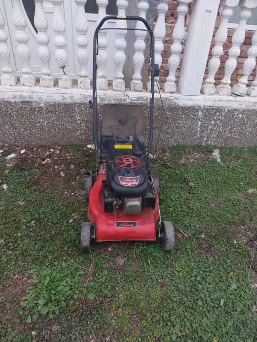 Бензинова косачка за трева Smash 40 99cc OMV
Бензинова косачка за трев