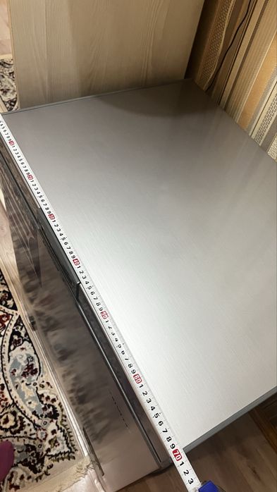 Продам морозилку в отличном состояний