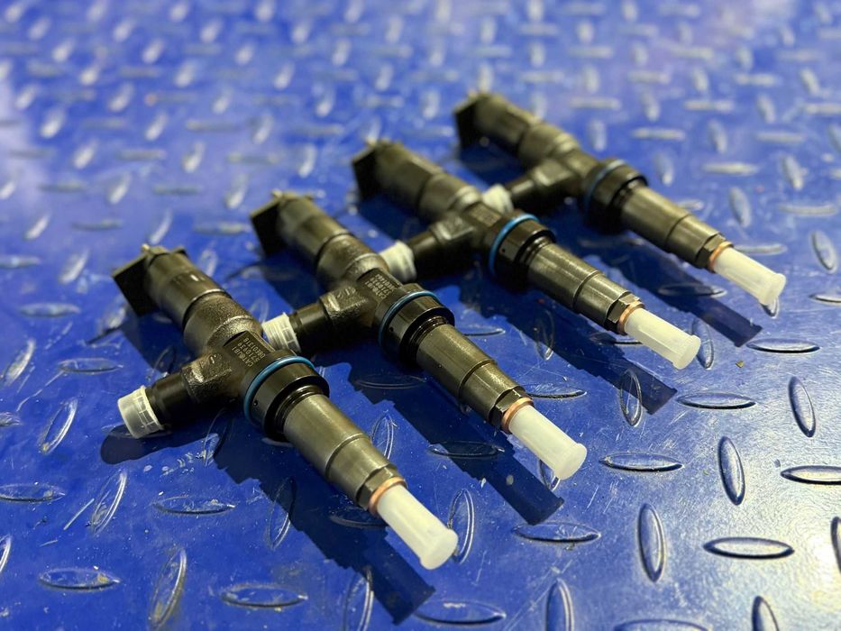 Injectoare Caterpillar Originale C4.4, 5710939 SET