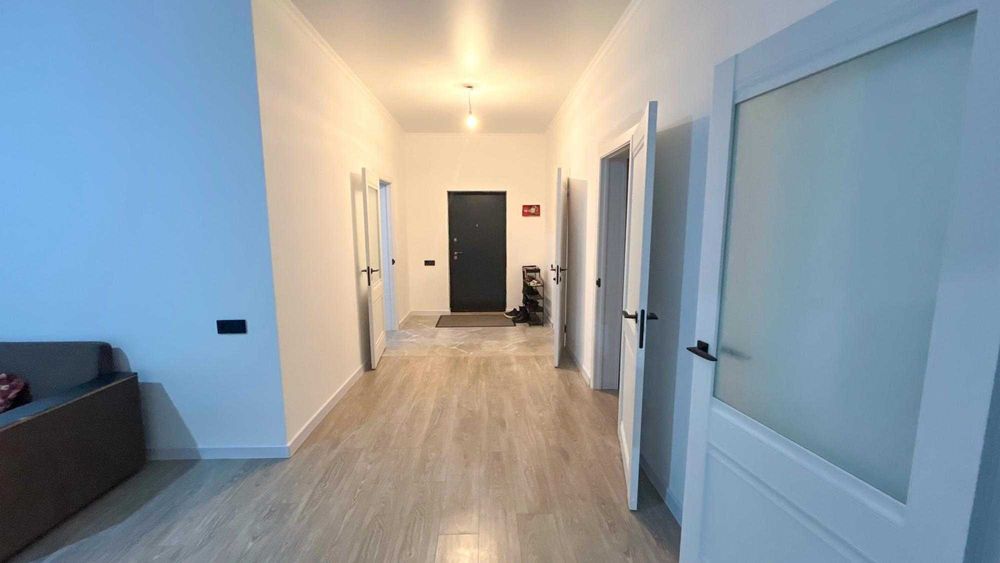 Продам 5 комнатный частный дом Аян Империя