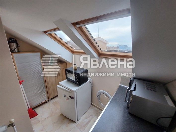 Продава се Тристаен апартамент в Поморие - 70 кв.м за 1643 €/кв.м - Снимка #5