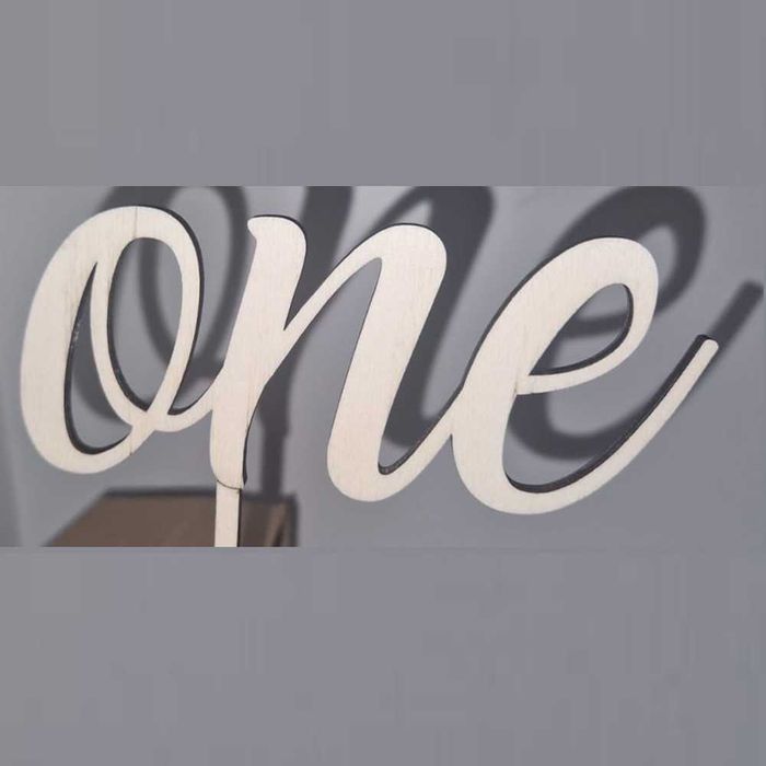Toper tort aniversar „one” – din lemn HDF alb