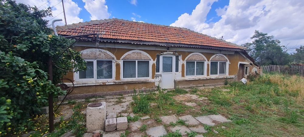 Casă + teren intravilan de vanzare in sat Poșta comuna Cernica judetul Ilfov