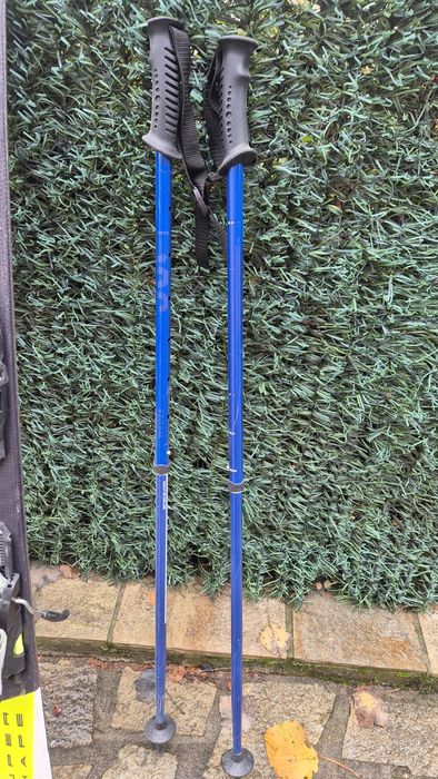 Детски ски HEAD 127 см + щеки