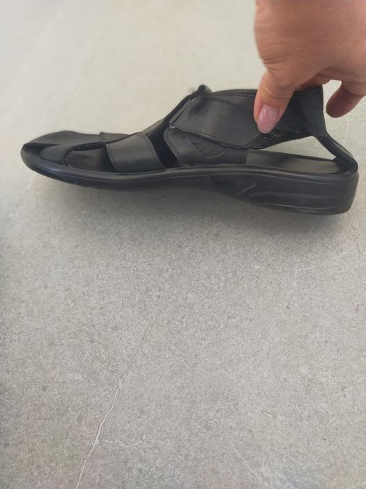 Мужские сандалии размер 41/42