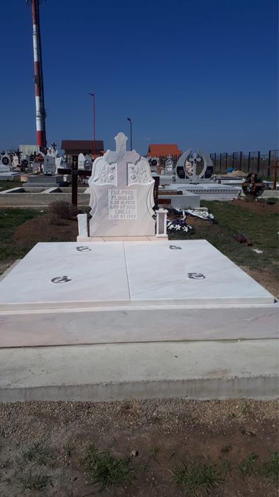 OFERTA Cruci/capace/borduri granit, marmura, granit rosu,