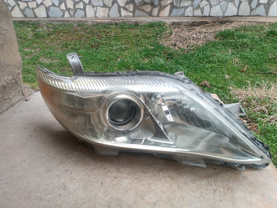 Фар тайота камри 45