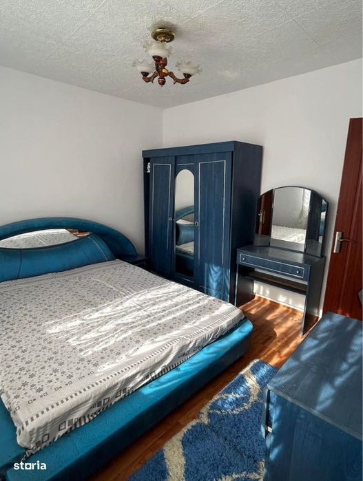 Vand apartament 2 camere Motru - centru
