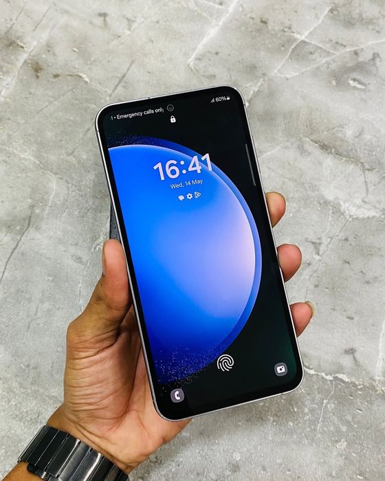 Samsung s23 fe 8/128