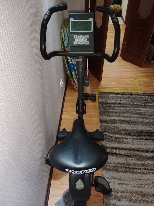 Велотренажер в хорошем состоянии