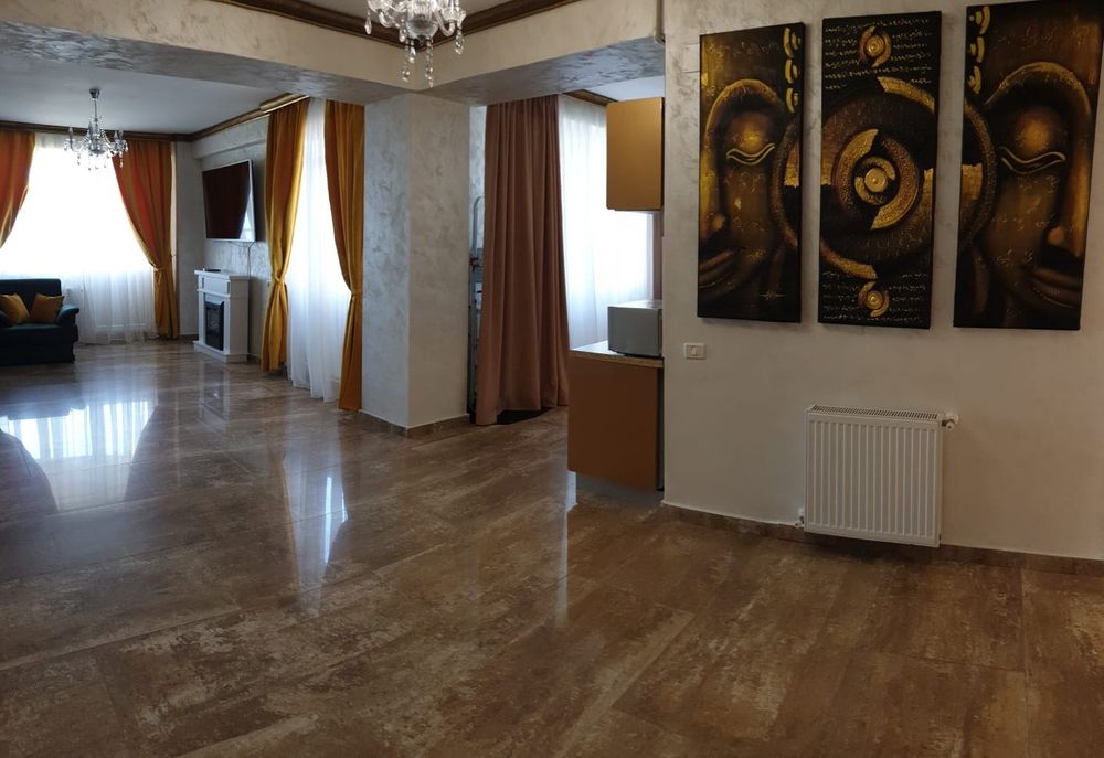 Apartament lux summerland vedere la mare si la lac