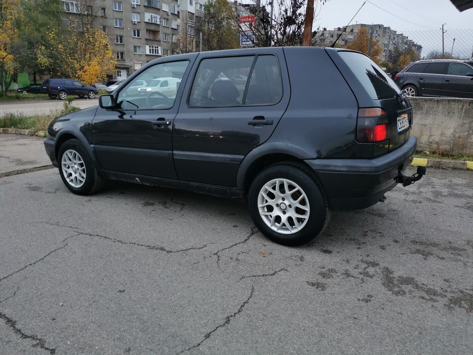 VW GOLF 3  1.9TDI 90 коня