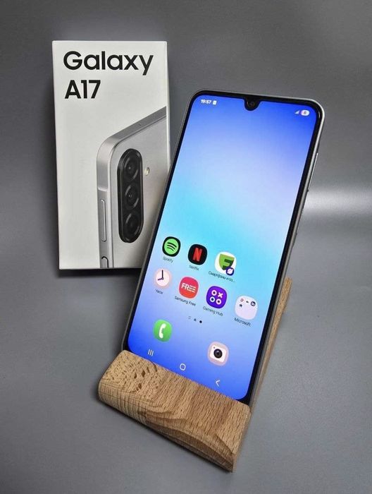 Новый Samsung Galaxy A17