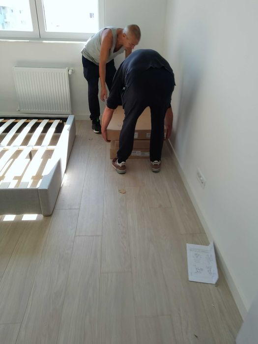 montare demontare manipulare mobilier toate genurile ikeea xxxl dedeman kika jisk mobilier showroom comode dulapuri paturi noptiere biblioteci scaune