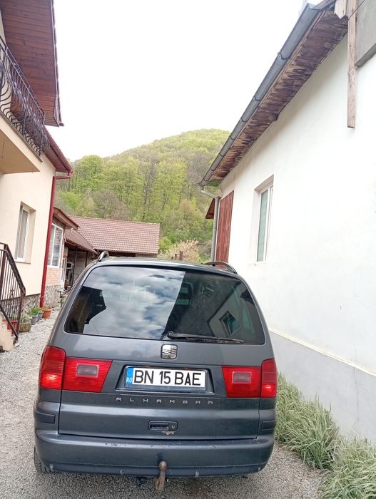 Vând Seat Alhambra