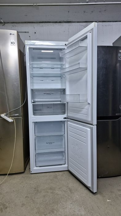 Холодильник доставка 10000