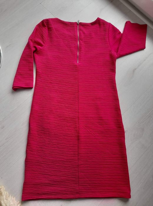 Рокля  М  размер