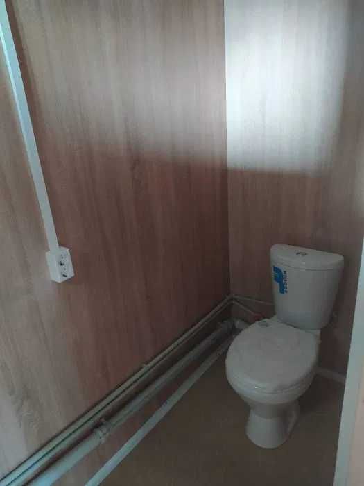 Контейнер под жилье с санузлом