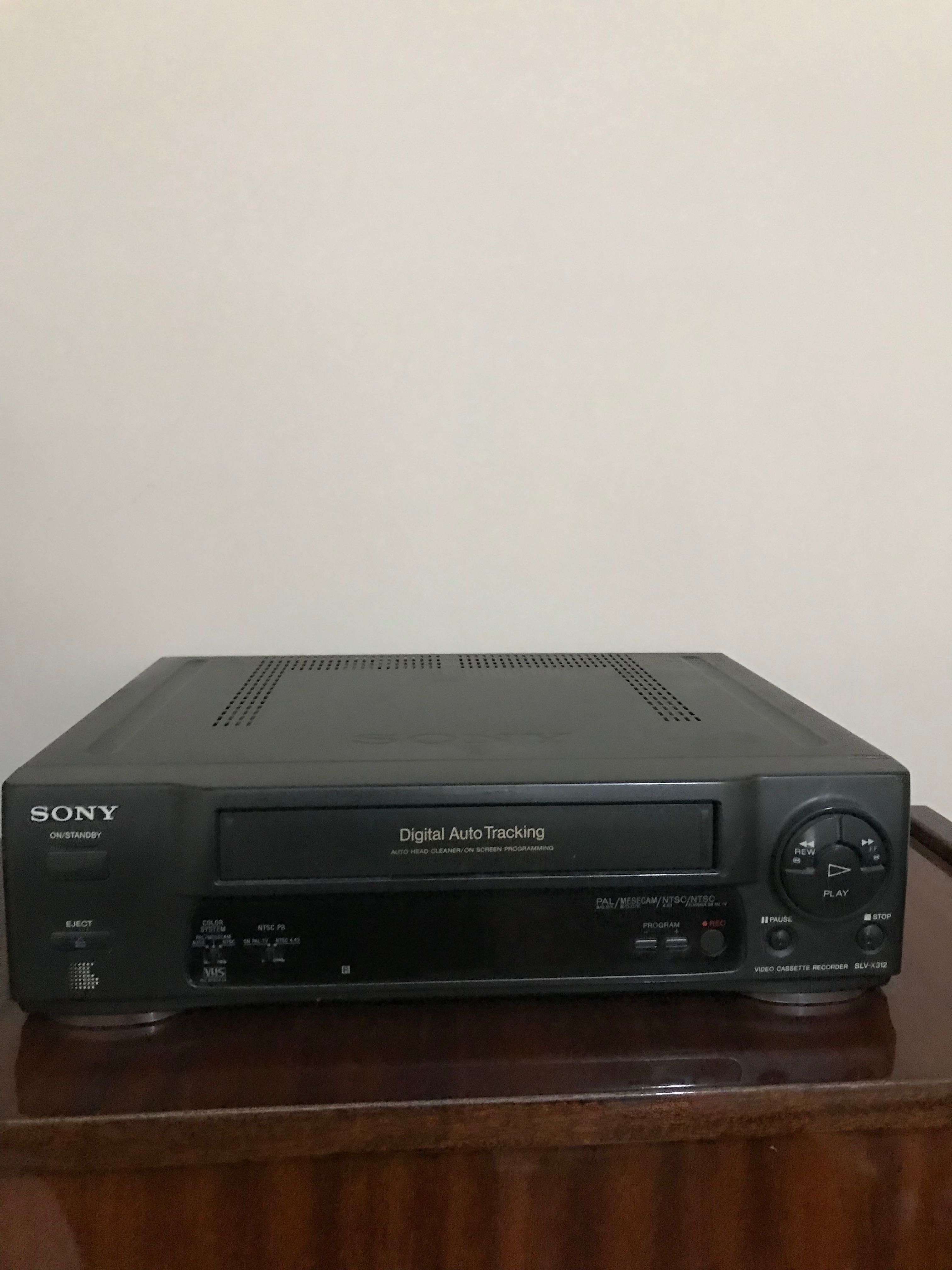 Видеомагнитофон SONY SLV-X312: 350 000 сум - Прочая тв / видеотехника ...