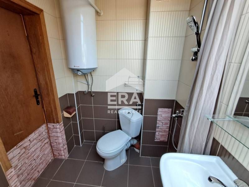 Продава се Двустаен апартамент в Варна, Базар Левски - 83 кв.м за 1855 €/кв.м - Снимка #11