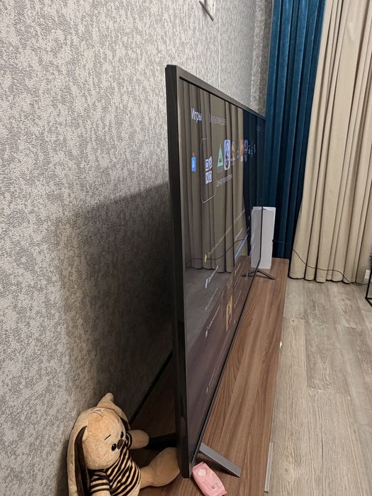 Продам Телевизор LG 65 диагональ
