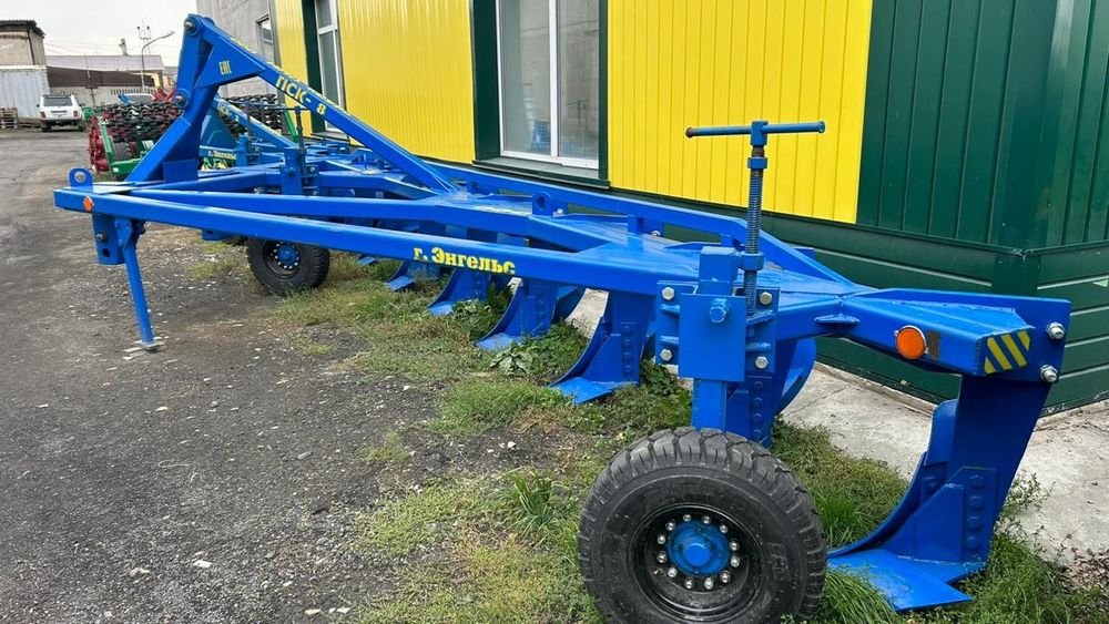ПЛУГ ПСКу-8 (с резиновыми колесами)