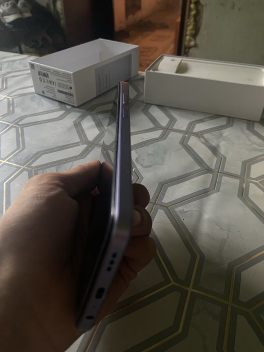 Продаеться Oppo A3
