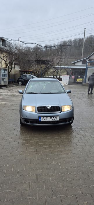 Vând Skoda Fabia 1
An-2003
Motor 1.9 tdi
Km-337.849(Masina rulează în
