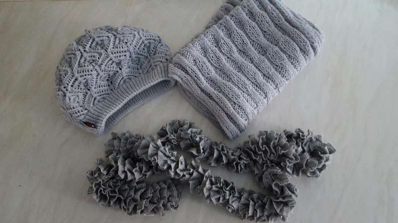 Шапки и шалове за момиче