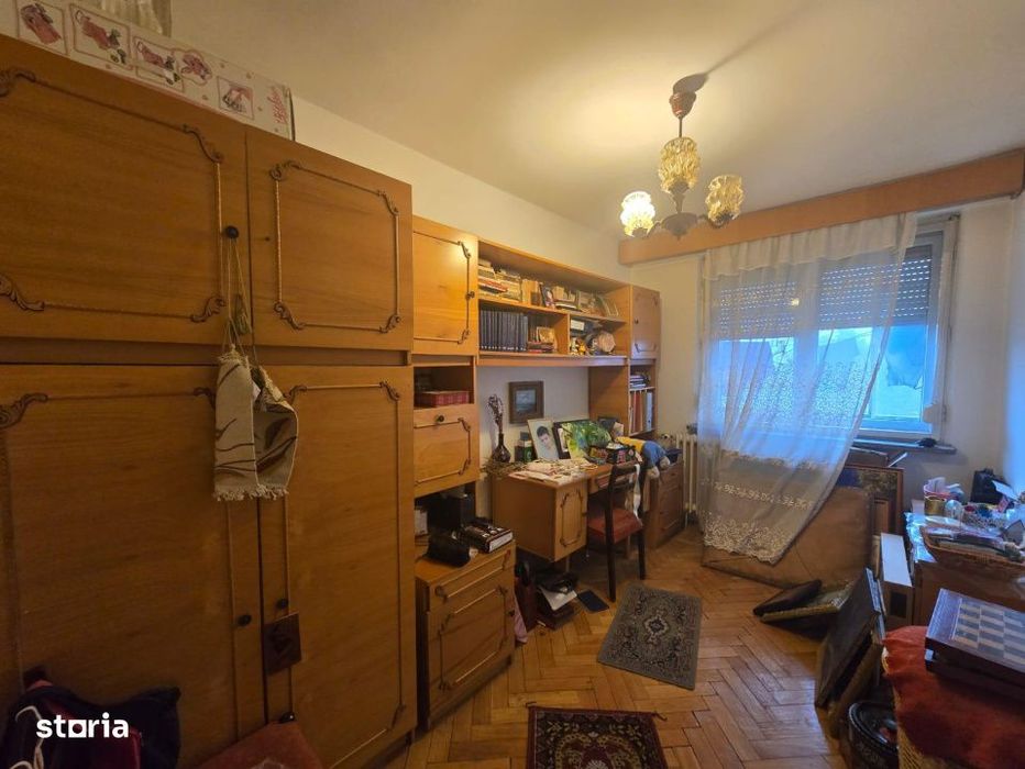 Apartament 4 camere, 90 mp, zona Spitalul Militar