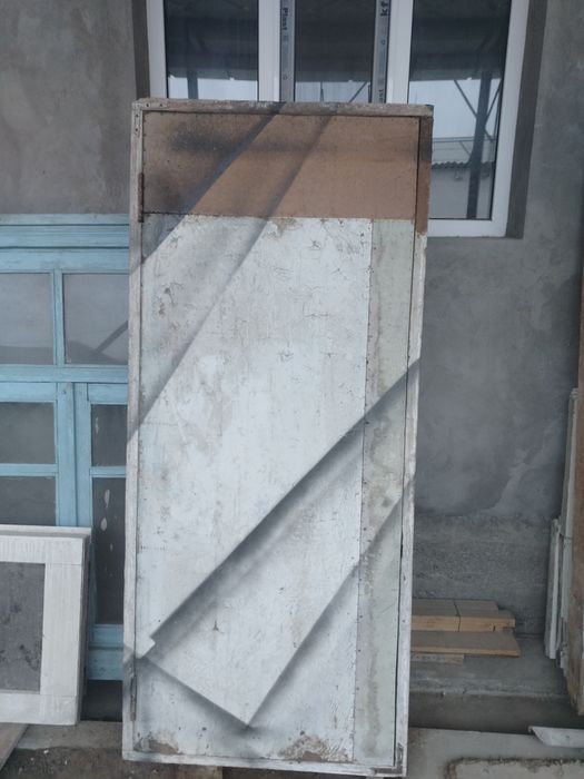 Двери и рамы в отличном состоянии