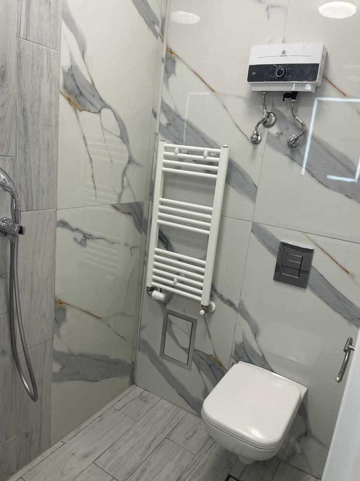 Дава се под наем Тристаен апартамент в София, Център - 110 кв.м за 1700 € - Снимка #6