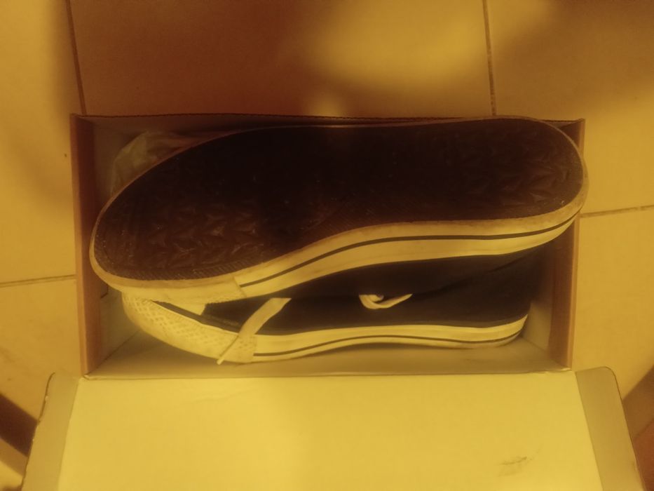 Продавам гуменки