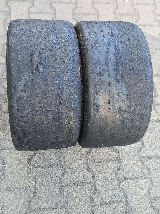 245 40 15 HOOSIER сликове