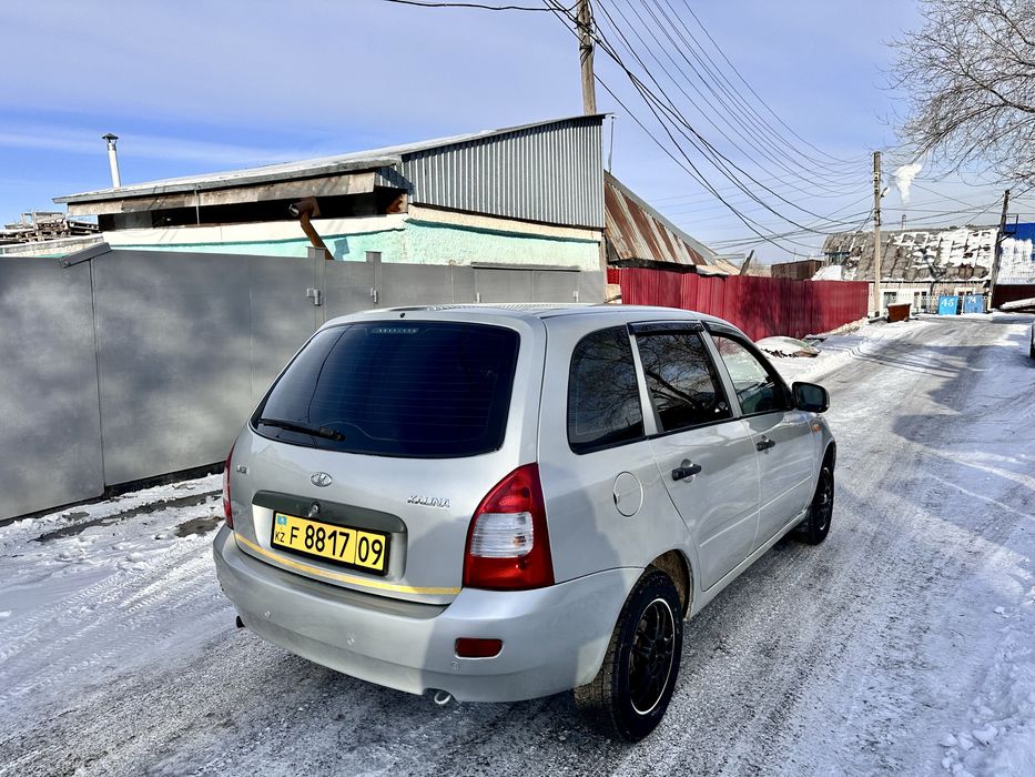 Продам Ладу Калину 2008г