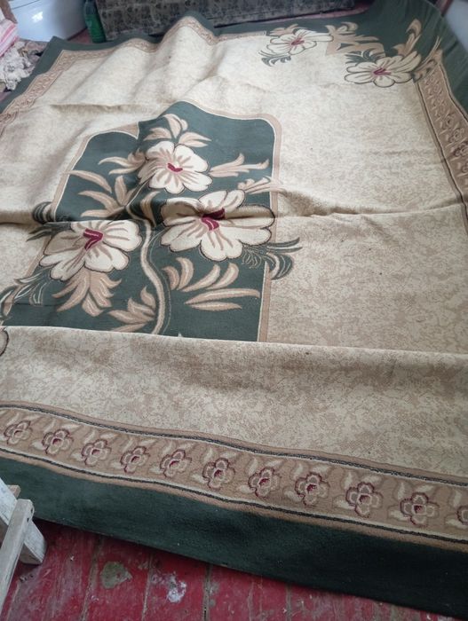 Ковёр,кілем тараз