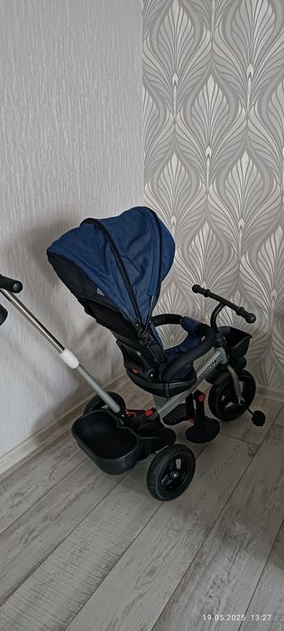 Велосипед с родительской ручкой