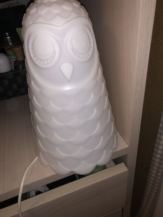 Veioza Ikea model bufnita, ca noua, material plastic