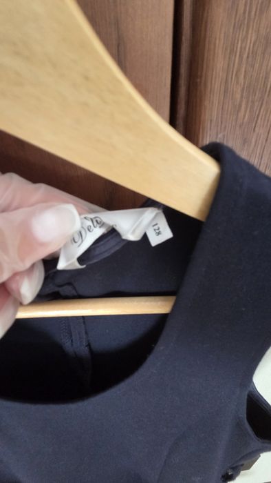 Продам школьное платье на девочку