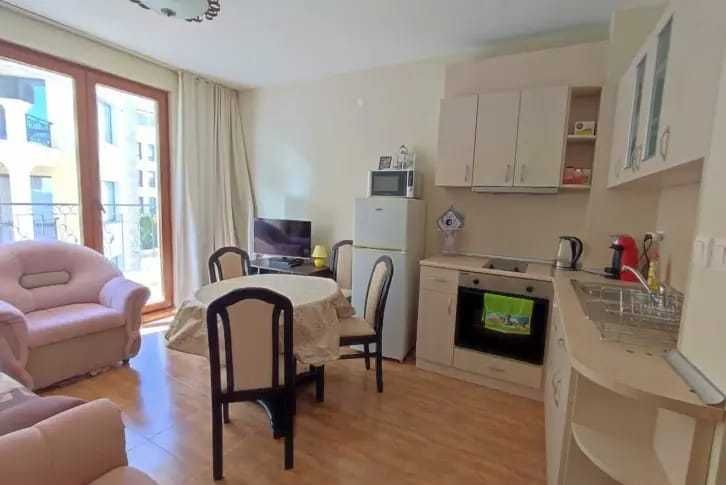 Продава се Двустаен апартамент в Свети Влас - 58 кв.м за 1064 €/кв.м - Снимка #1