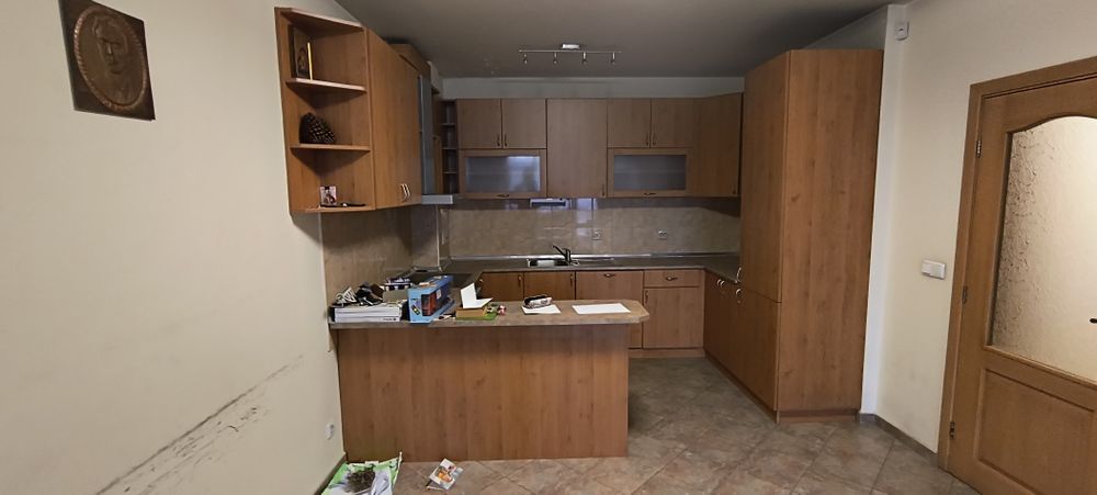 Кухня с електрически уреди топ цена