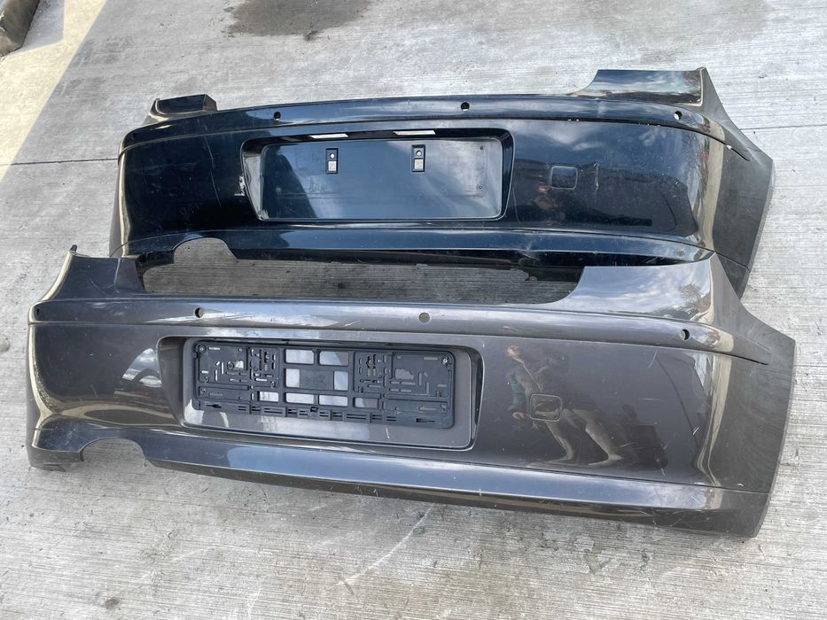 Bara spate Bmw seria 1 E81 - E87 facelift LCI cu loc senzori parcare